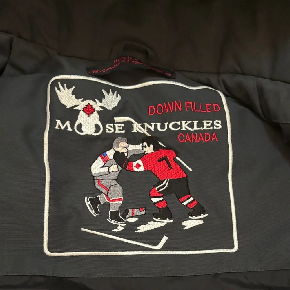 MOOSE KNUCKLES Original Shearling Men's Black Puffer Jacket with Fur Hood Size M - Picture 10 of 16